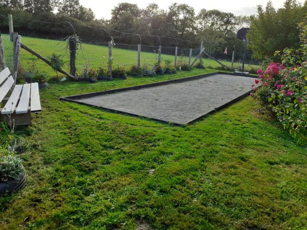 Charme Et Authenticite En Foret Maine Normandie : Demeure Renovee Avec Jardin, Ideale Pour Sejour Detente - Fr-1-410-186 Crisse Exterior foto